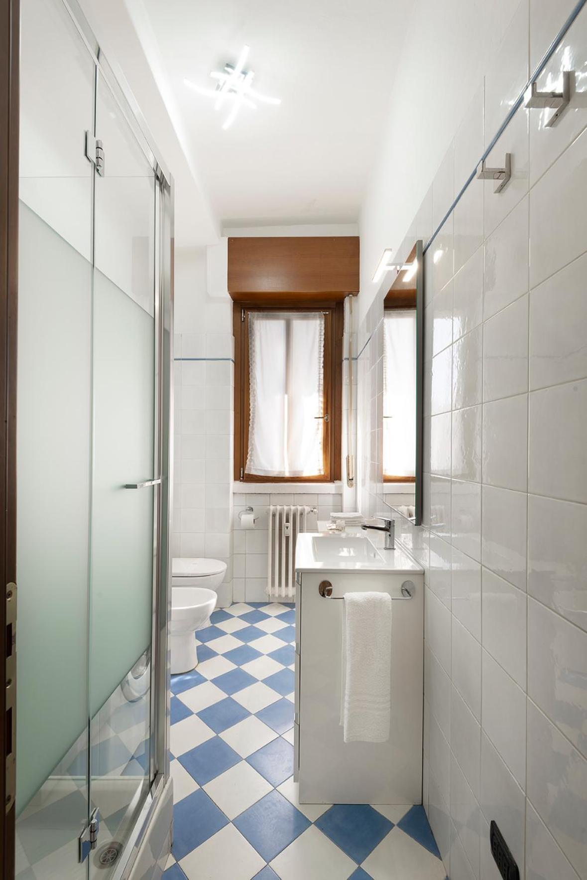 Casa Viotti Monza Lägenhet Exteriör bild